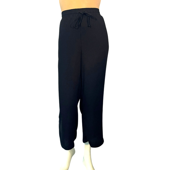 Peace & Pearls Sz XL Pull-On Pants Cropped Wide Leg Rounded Hem Black Silky - Picture 1 of 9